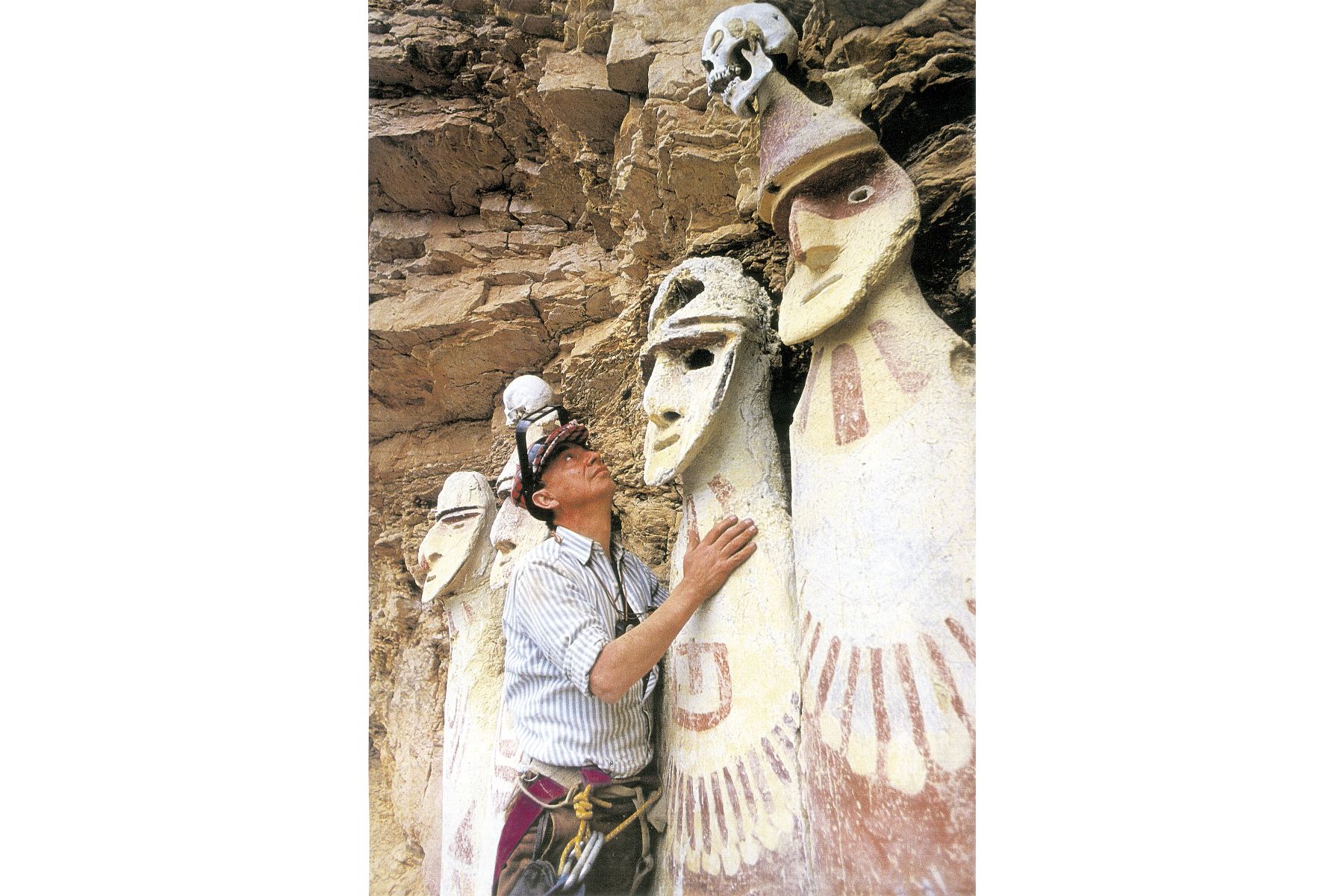 Ha hecho grandes aportes al estudio de civilizaciones como Chavín y Chachapoyas.   Foto: Archivo de Federico Kauffmann Doig