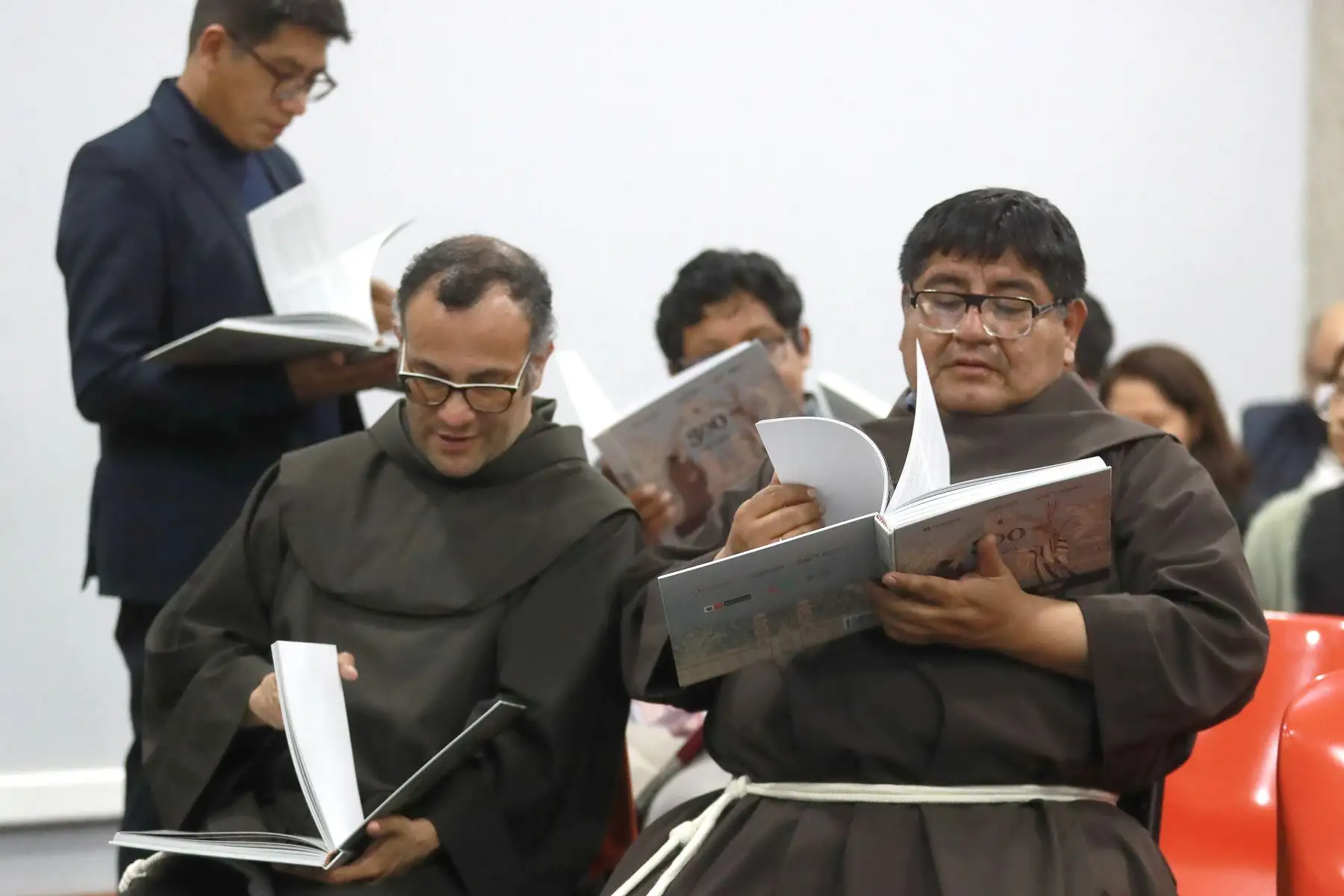Presentación del libro conmemorativo 300 años del Convento de Santa Rosa de Ocopa. 
Biblioteca Nacional del Perú.
Foto : ANDINA / Lino Chipana Obregón