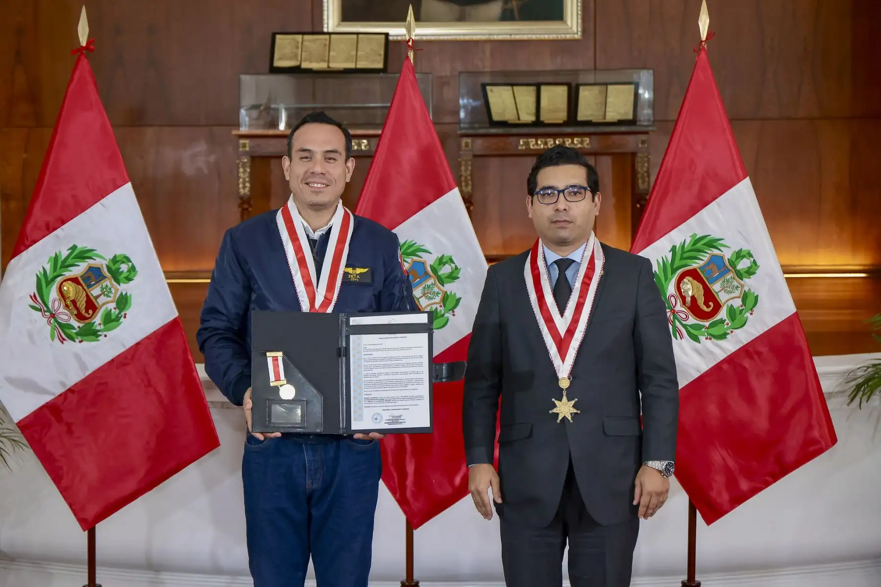 El presidente José Jerí recibió un reconocimiento del Colegio de Abogados del Perú. Foto: ANDINA/Prensa Presidencia