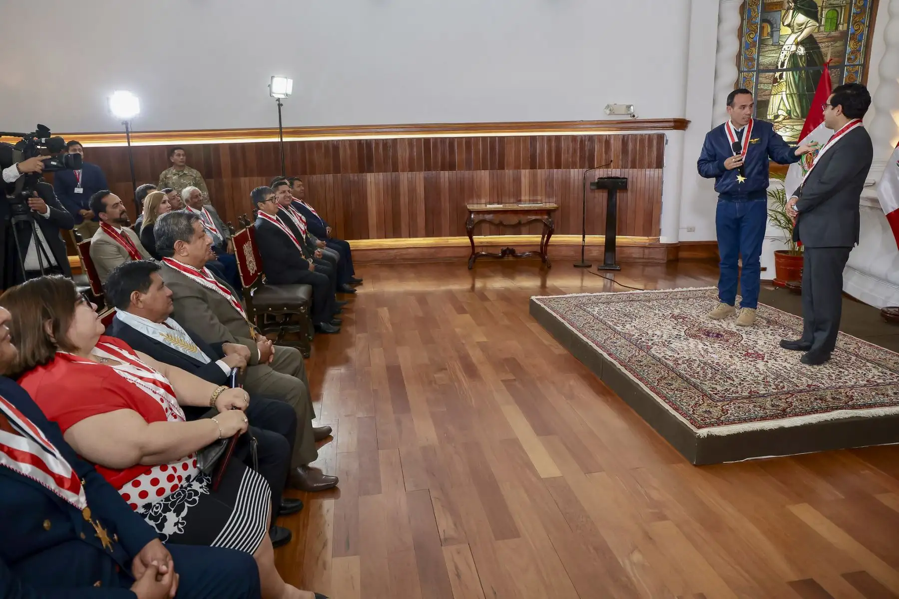 El presidente José Jerí recibió un reconocimiento del Colegio de Abogados del Perú. Foto: ANDINA/Prensa Presidencia