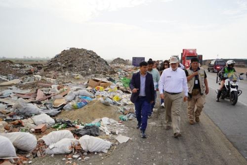 El ministro Alfredo Luna Briceño anunció la convocatoria a una mesa de trabajo multisectorial para recuperar y proteger el entorno de la Zona Arqueológica Monumental de Chan Chan.