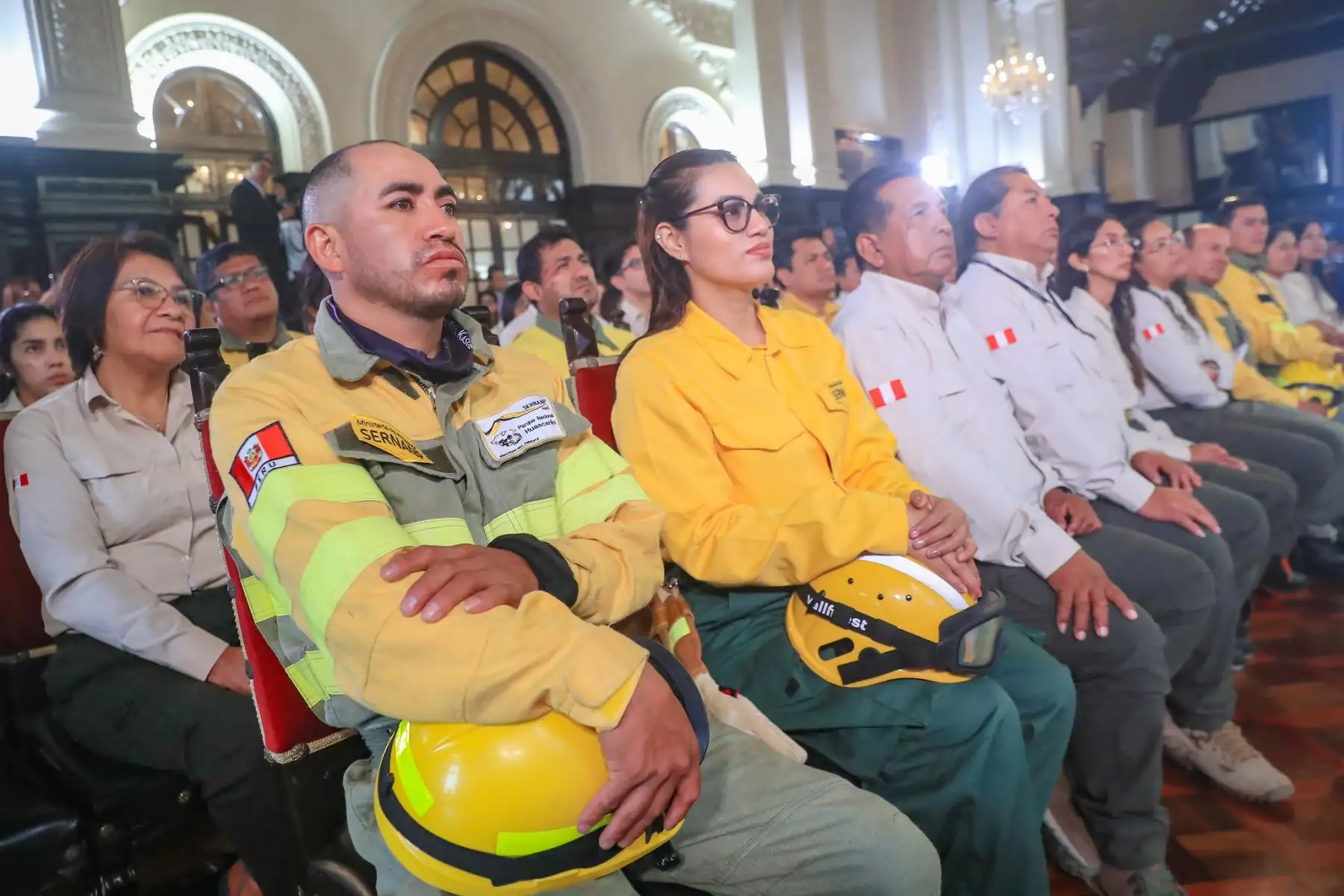 El presidente de la república, José Jerí Oré, participó en la ceremonia de implementación de la nueva escala remunerativa y la firma de contratos de los guardaparques del Perú, en Palacio de Gobierno. Foto: ANDINA/ Prensa Presidencia