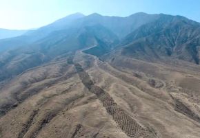 Un equipo internacional de arqueólogos resolvió un enigma de casi un siglo: la funcionalidad que tuvo los más de 5,200 hoyos, ubicados en el Monte Sierpe, y que fueron cavados en la época prehispánica. Foto: Cortesía  C. Stanish/Antiquity Publications