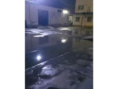 Una inusual lluvia se registró en la madrugada de hoy martes 18 en Trujillo. La precipitación pluvial se prolongó por más de tres horas y causó aniegos en calles de diversos distritos. ANDINA/Difusión