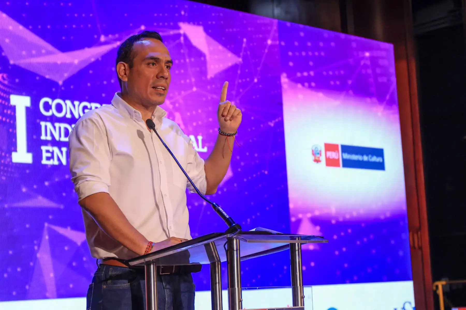 El presidente José Jerí participó de la inauguración del Congreso de la Industria Musical, un espacio impulsado por la Sociedad Nacional de Intérpretes y Ejecutantes de la Música (SONIEM) y coorganizado con el Ministerio de Cultura para fortalecer y proyectar el futuro de la música peruana. 
Foto: ANDINA/Prensa Presidencia