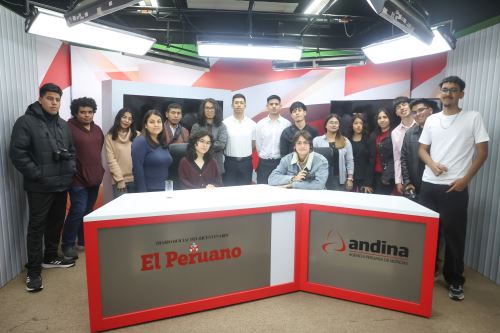 Alumnos de la facultad de Ciencias de la Comunicación de la UPC participan de la experiencia Vive Andina. Foto: ANDINA/Melina Mejía