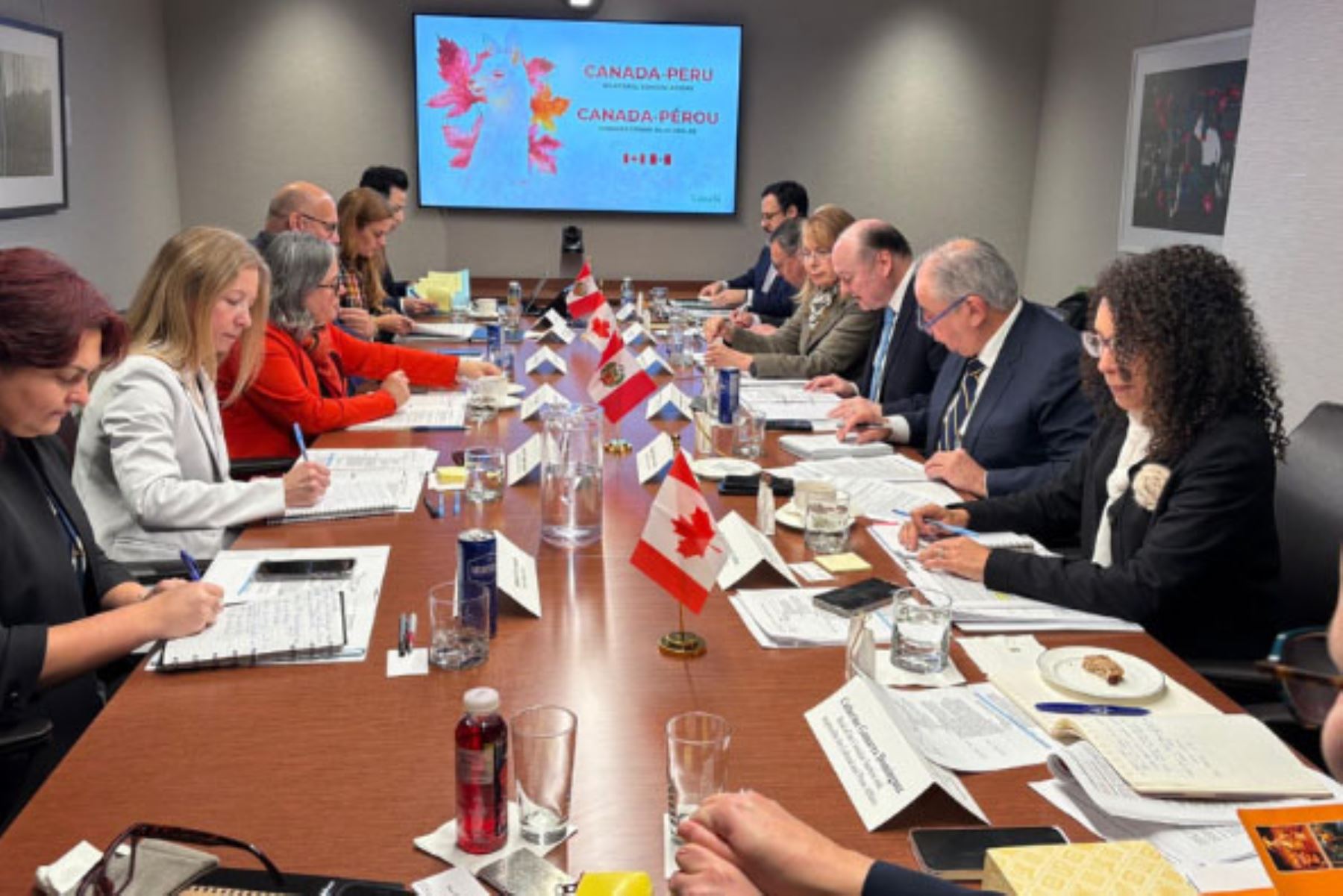 Peru and Canada deepen bilateral cooperation in security, defense, trade and investment