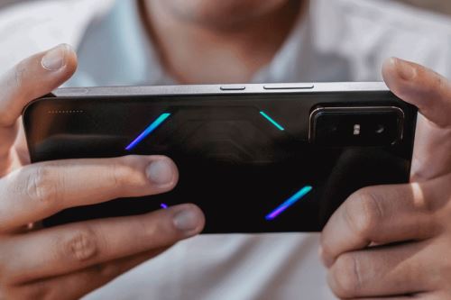 Los ajustes ofrecen mejoras sustanciales en fluidez, menor latencia y una experiencia más constante, sin importar el juego o el equipo que uses.