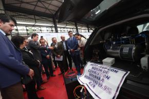 Vehículo Jeep modificado para que funcione con hidrógeno busca la validación técnica de la Universidad Nacional de Ingeniería. Foto: ANDINA/Juan Carlos Guzmán