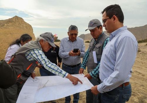 Delegaciones técnicas de España, Canadá, Japón y Reino Unido iniciaron las visitas de campo al Proyecto Chinecas, en el marco del proceso de contratación bajo la modalidad de Gobierno a Gobierno (G2G), informó el Midagri. ANDINA/Difusión
