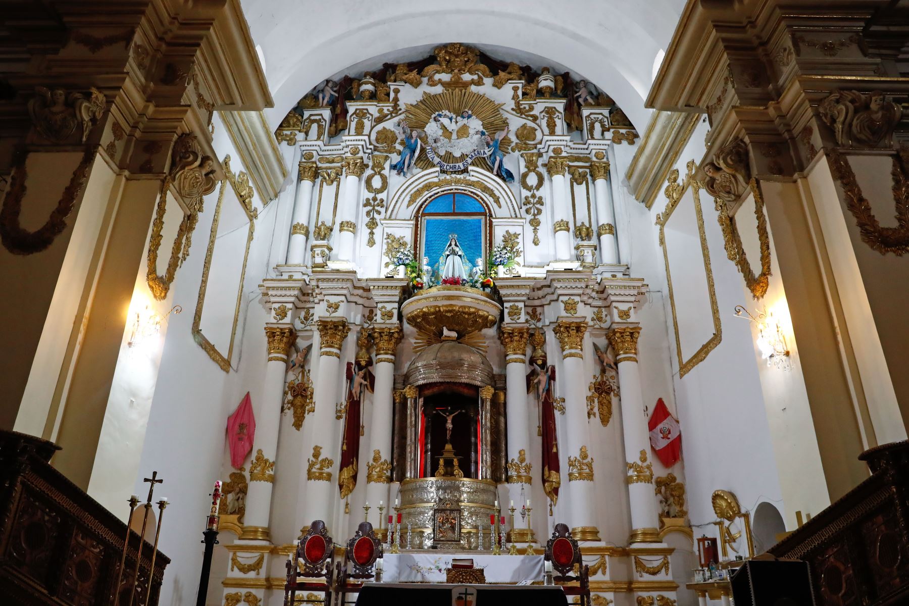 Dentro de las imágenes del templo está la imagen de la Virgen de la Inmaculada Concepción, hecha en yeso y traída de España, entre 1792 y 1795 con el nombre de Virgen del Pilar. Foto: ANDINA/Daniel Bracamonte