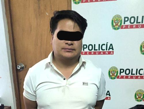 Dos personas fueron detenidas por transportar de forma ilegal arsenal de explosivos cuando se dirigían al distrito de Quiruvilca, en la sierra de La Libertad. La Policía afirma que detenidos estarían vinculados a organización criminal. ANDINA/Difusión