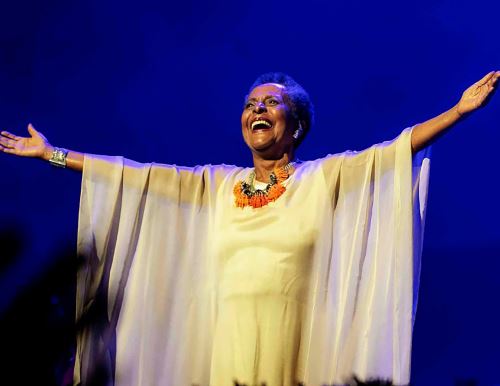 Susana Baca celebrará en concierto íntimo su Grammy a la Excelencia Musical