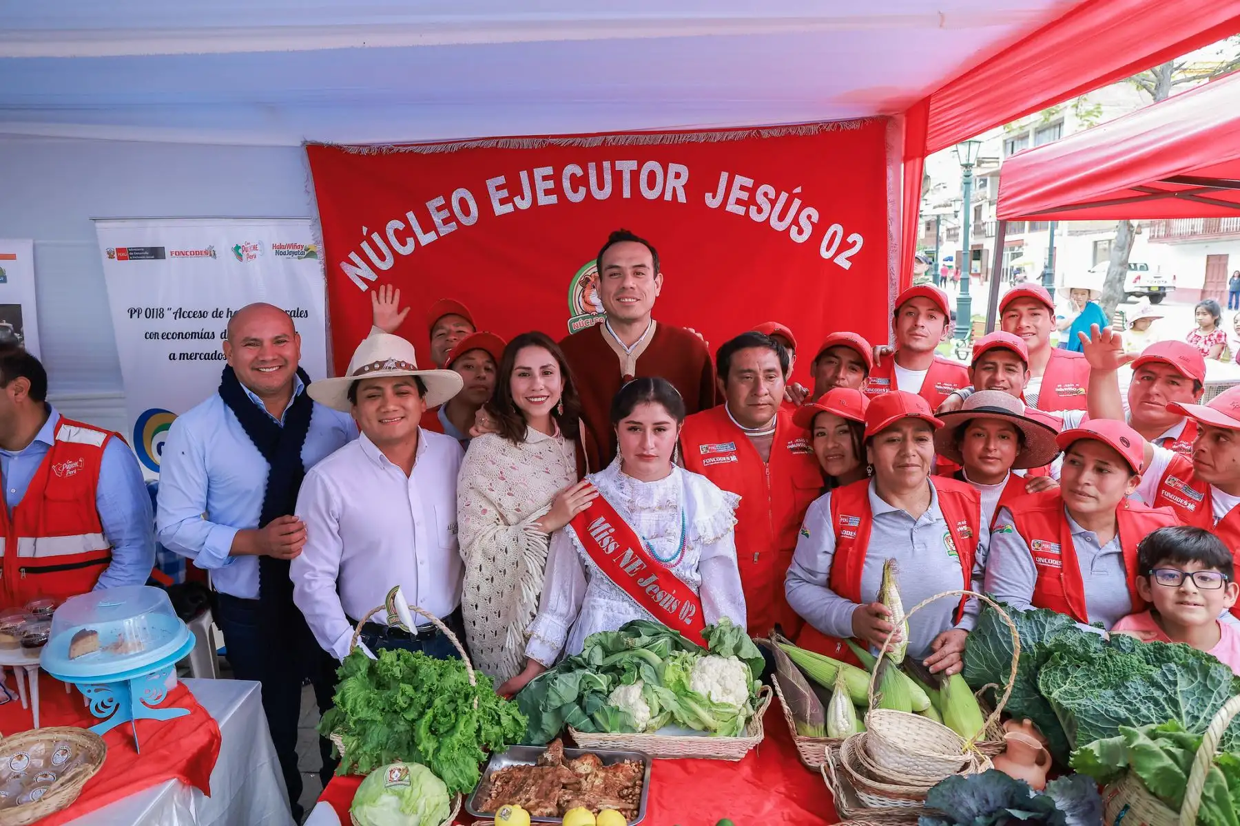 El presidente José Jerí supervisó el desarrollo de la feria multisectorial impulsada por el Ministerio de Desarrollo e Inclusión Social, en el distrito de Jesús, región Cajamarca. Foto: ANDINA/Prensa Presidencia