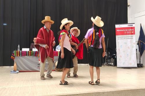 El Tarinakushun “es un espacio de diálogo intercultural que promueve el reconocimiento y la articulación entre pueblos, culturas y lenguas indígenas”