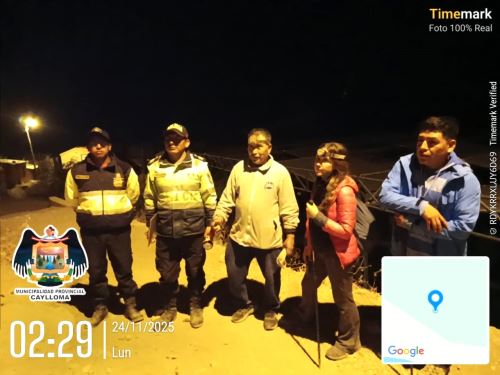 Policías y guardaparques hallaron a la turista rusa que fue reportada como extraviada cuando realizaba trekking en el Valle del Colca, región Arequipa. ANDINA/Difusión