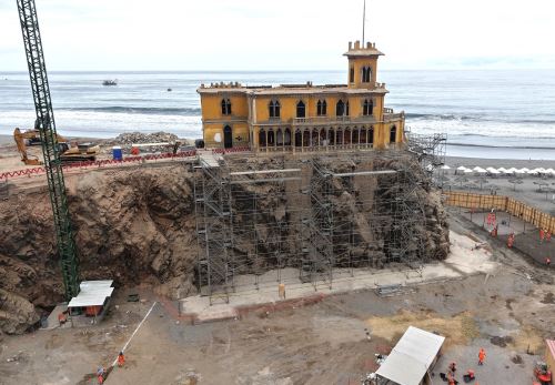 Continúan los trabajos de reconstrucción del histórico Castillo Forga, el emblemático monumento de la ciudad de Mollendo, ubicado en la provincia de Islay, región Arequipa. ANDINA/Difusión