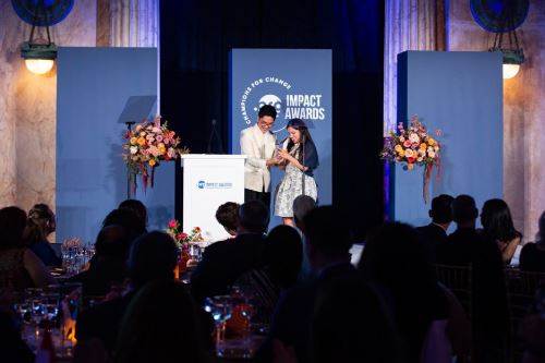 IncluEdu, la plataforma peruana que utiliza inteligencia artificial para enseñar lengua de señas, ha sido reconocida con el .ORG Impact Award 2025 en la categoría Quality Education for All.