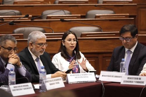 La presentación de la iniciativa sobre el padrón nominal estuvo a cargo de la titular del Midis, Lesly Shica Seguil. Foto: MIDIS/Difusión.