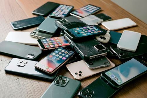 Osiptel: seguirán durante emergencia bloqueos de celulares no registrados en lista blanca. Foto: ANDINA/Difusión.