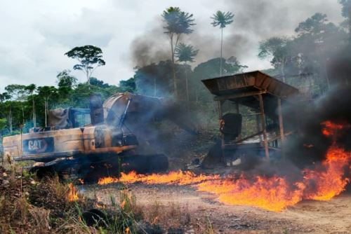 Durante los megaoperativos ejecutados en Madre de Dios, se logró la destrucción de activos valorizados en cinco millones de soles.
