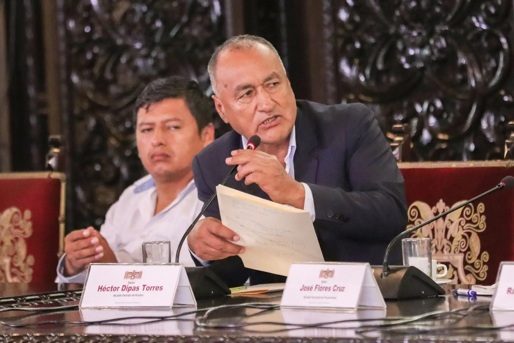 En reunión de trabajo con alcaldes representantes de la Asociación de Municipalidades del ámbito del Vraem (Amuvraem), el presidente José Jerí aseguró que se realizarán los mayores esfuerzos para atender las expectativas de los municipios provinciales y distritales. Foto: ANDINA/Prensa Presidencia