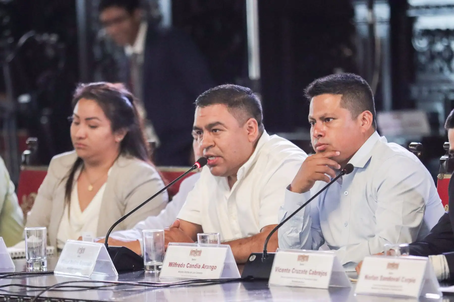 En reunión de trabajo con alcaldes representantes de la Asociación de Municipalidades del ámbito del Vraem (Amuvraem), el presidente José Jerí aseguró que se realizarán los mayores esfuerzos para atender las expectativas de los municipios provinciales y distritales. Foto: ANDINA/Prensa Presidencia