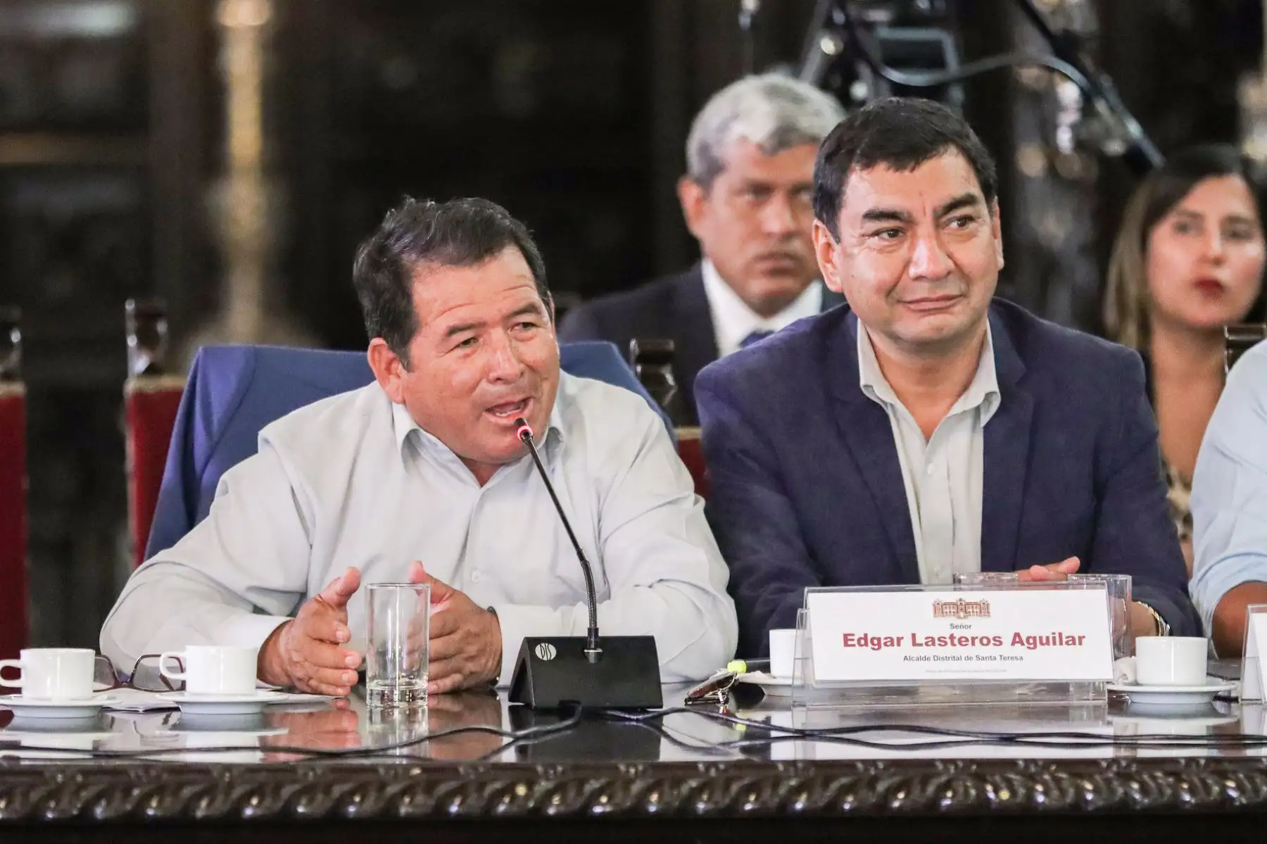 En reunión de trabajo con alcaldes representantes de la Asociación de Municipalidades del ámbito del Vraem (Amuvraem), el presidente José Jerí aseguró que se realizarán los mayores esfuerzos para atender las expectativas de los municipios provinciales y distritales. Foto: ANDINA/Prensa Presidencia