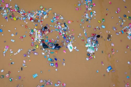 Tailandia eleva a 46 los muertos por inundaciones que afectan a más de 3 millones de personas