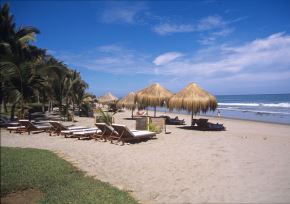 Las paradisiacas playas de Piura se preparan para la temporada de verano 2026 y esperan la visita de alrededor de 500,000 turistas.