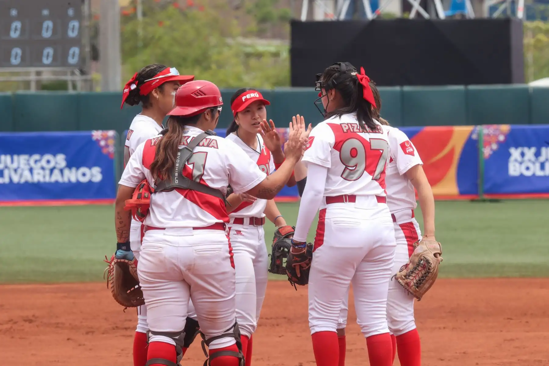 Encuentro de sóftbol femenino disputado entre las selecciones de Perú y Venezuela en el marco de los Juegos Bolivarianos Ayacucho Lima 2025.

Foto:ANDINA / Juan Carlos Guzmán Negrini