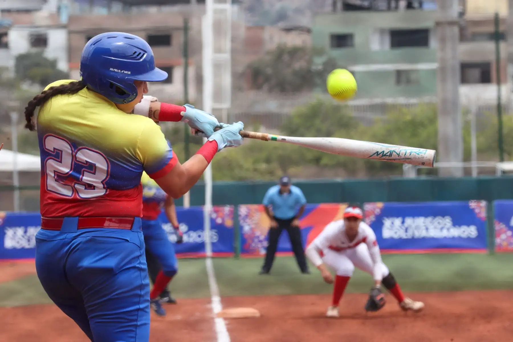 Encuentro de sóftbol femenino disputado entre las selecciones de Perú y Venezuela en el marco de los Juegos Bolivarianos Ayacucho Lima 2025.

Foto:ANDINA / Juan Carlos Guzmán Negrini