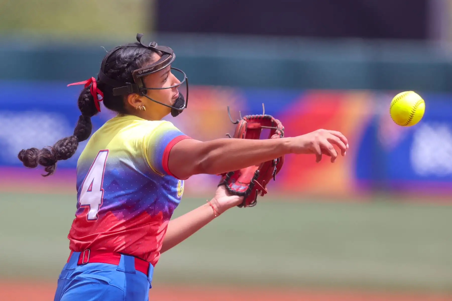 Encuentro de sóftbol femenino disputado entre las selecciones de Perú y Venezuela en el marco de los Juegos Bolivarianos Ayacucho Lima 2025.

Foto:ANDINA / Juan Carlos Guzmán Negrini