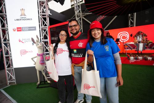 Mincetur promueve la cultura y gastronomía en el fan zona de la final de la Copa Libertadores. Foto: MINCETUR/Difusión.