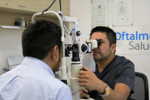 Estrés y salud visual: especialistas alertan sobre daños silenciosos en los ojos. Foto: ANDINA/Difusión.