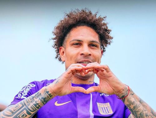 Paolo Guerrero no olvida su pasado en el Flamengo