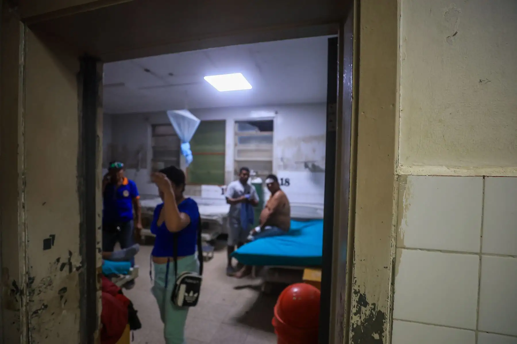 El presidente José Jerí inspeccionó las instalaciones del Hospital Regional José Alfredo Mendoza Olavarría, en Tumbes. Foto: Presidencia