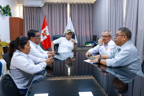 Presidente José Jerí encabeza reunión para evaluar el Proyecto Especial Binacional Puyango Tumbes