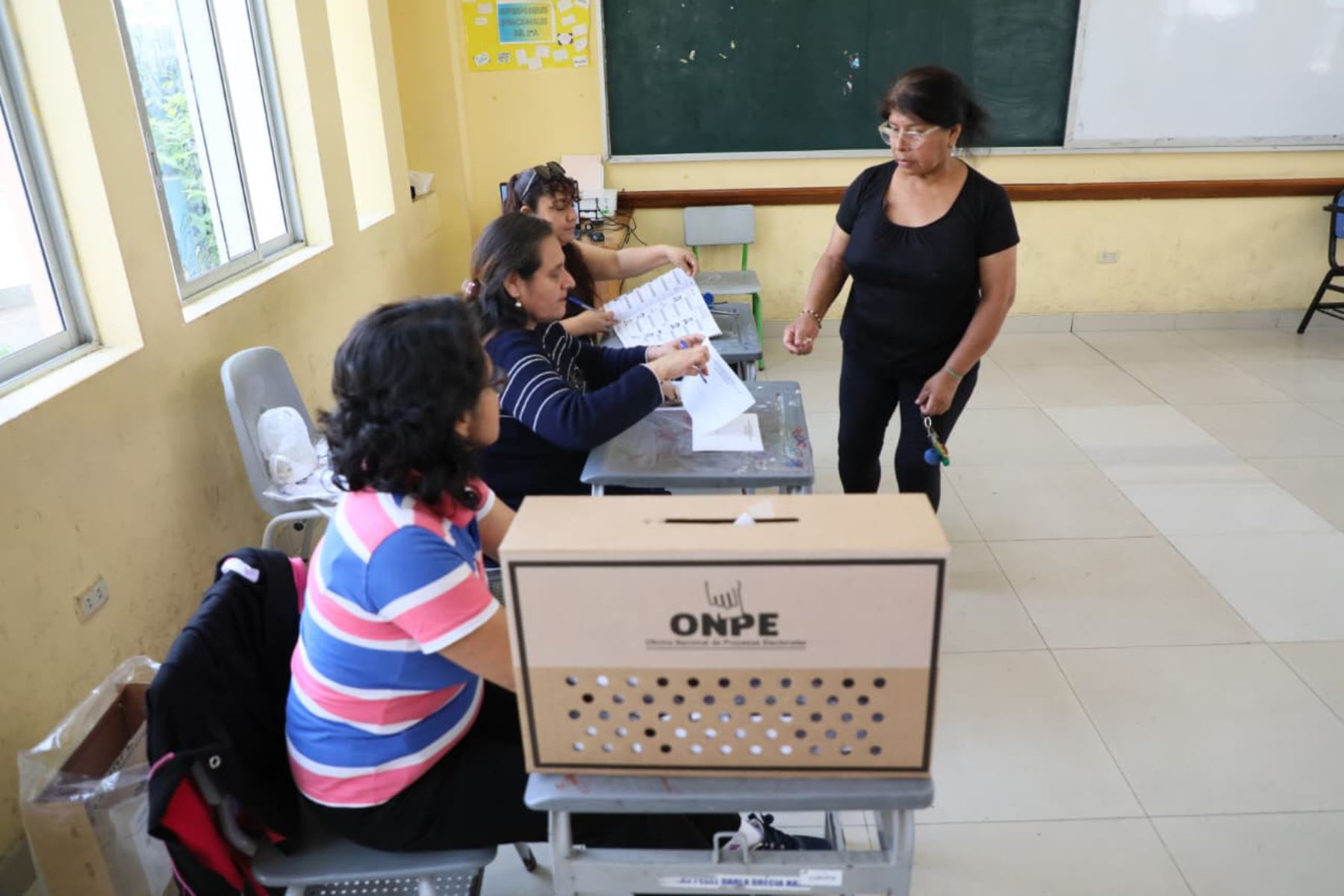 Primarias Aprista y Renovación Popular 30 de noviembre: comedia electoral rumbo al 2026