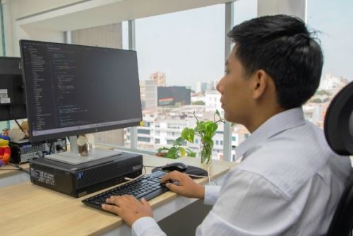 Trabajadores estatales con experiencia mayor de dos años pueden postular hasta el 10 de diciembre a la Beca Koica para estudiar una mestría en Corea. Foto: ANDINA/Difusión.