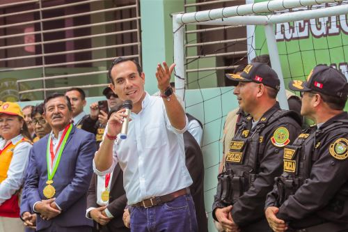 Presidente José Jerí realiza inspección a la Región Policial Lima Sur