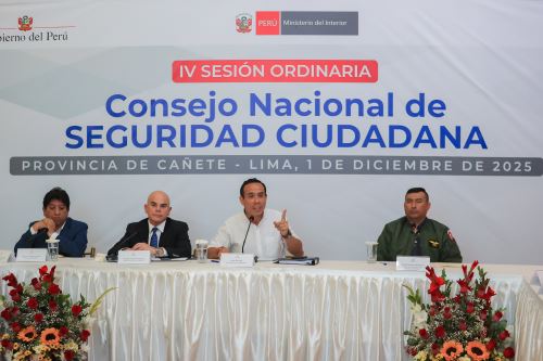 Presidente José Jerí lidera sesión del Consejo Nacional de Seguridad Ciudadana