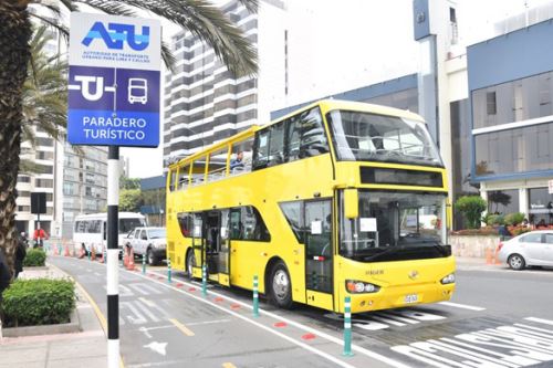 Unidades deben contar con las cartillas informativas visibles del vehículo y el conductor, además de cinturones de seguridad, extintor, entre otros elementos.ANDINA/Difusión
