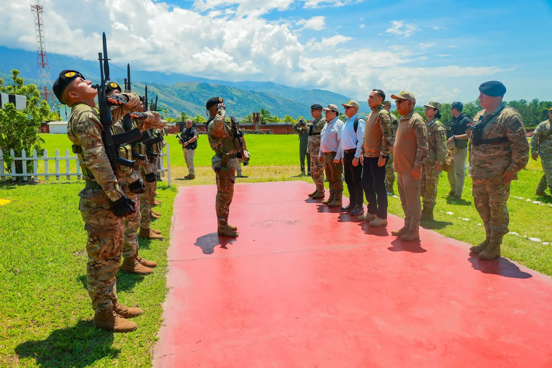 El presidente José Jerí llegó a la sede del Comando Especial del Vraem (CE-VRAEM), en Pichari, Cusco. Foto: ANDINA/Prensa Presidencia