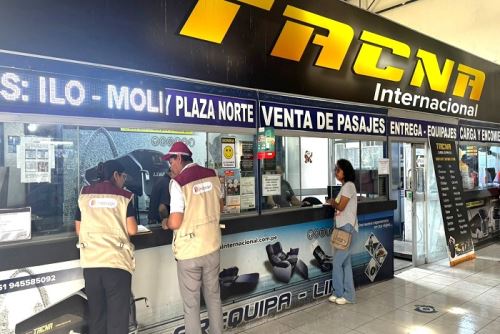 Se comprobó que la venta de pasajes se realice únicamente a personas que cuenten con la documentación correspondiente.