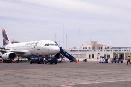 Aeropuerto de Tacna, recibirá inversión para su modernización. Foto: Cortesía.