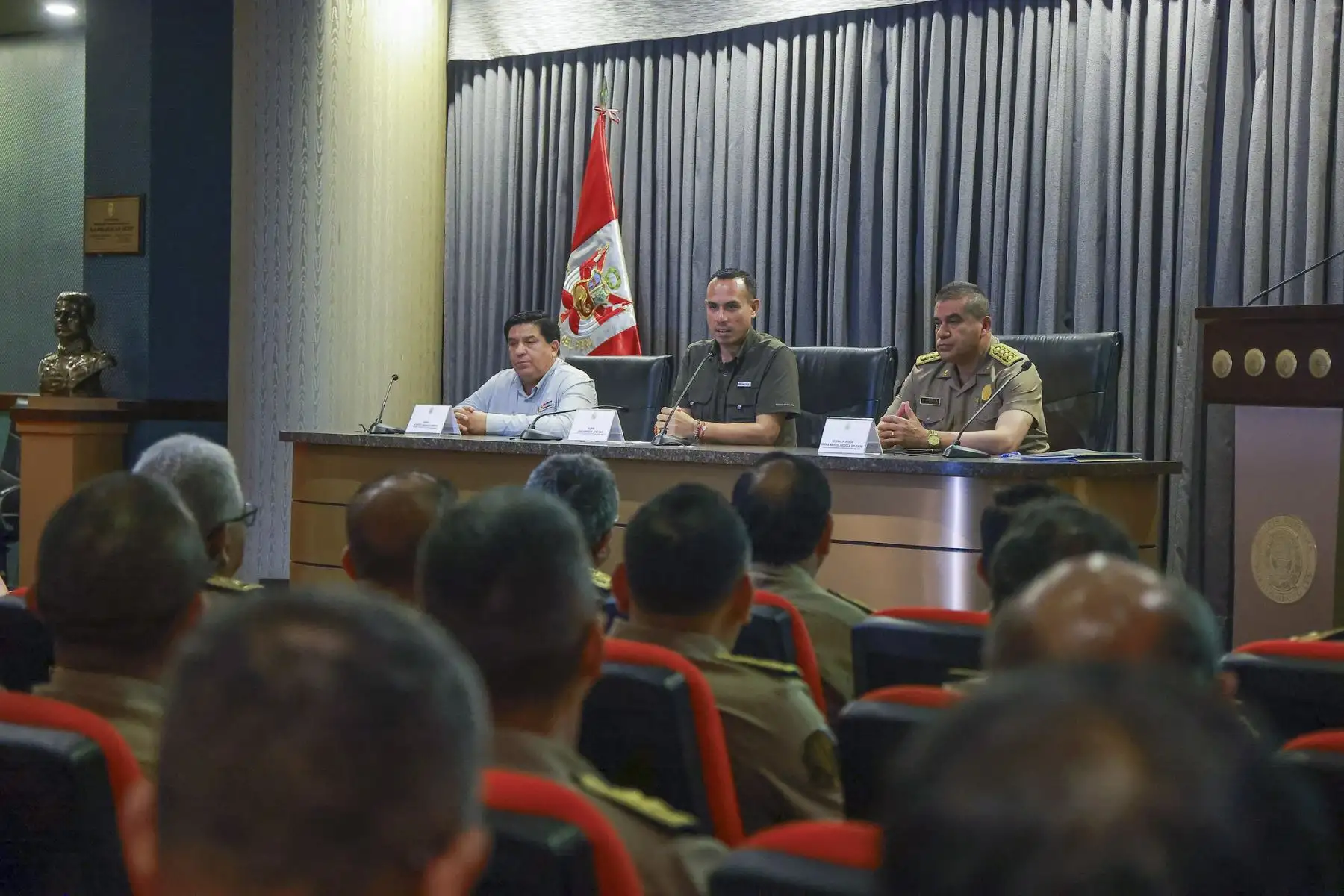 El presidente de la república, José Jerí, participa en la clausura de la quinta reunión del Comando Policial - RECOPOL 2025.
Foto: ANDINA/Prensa Presidencia