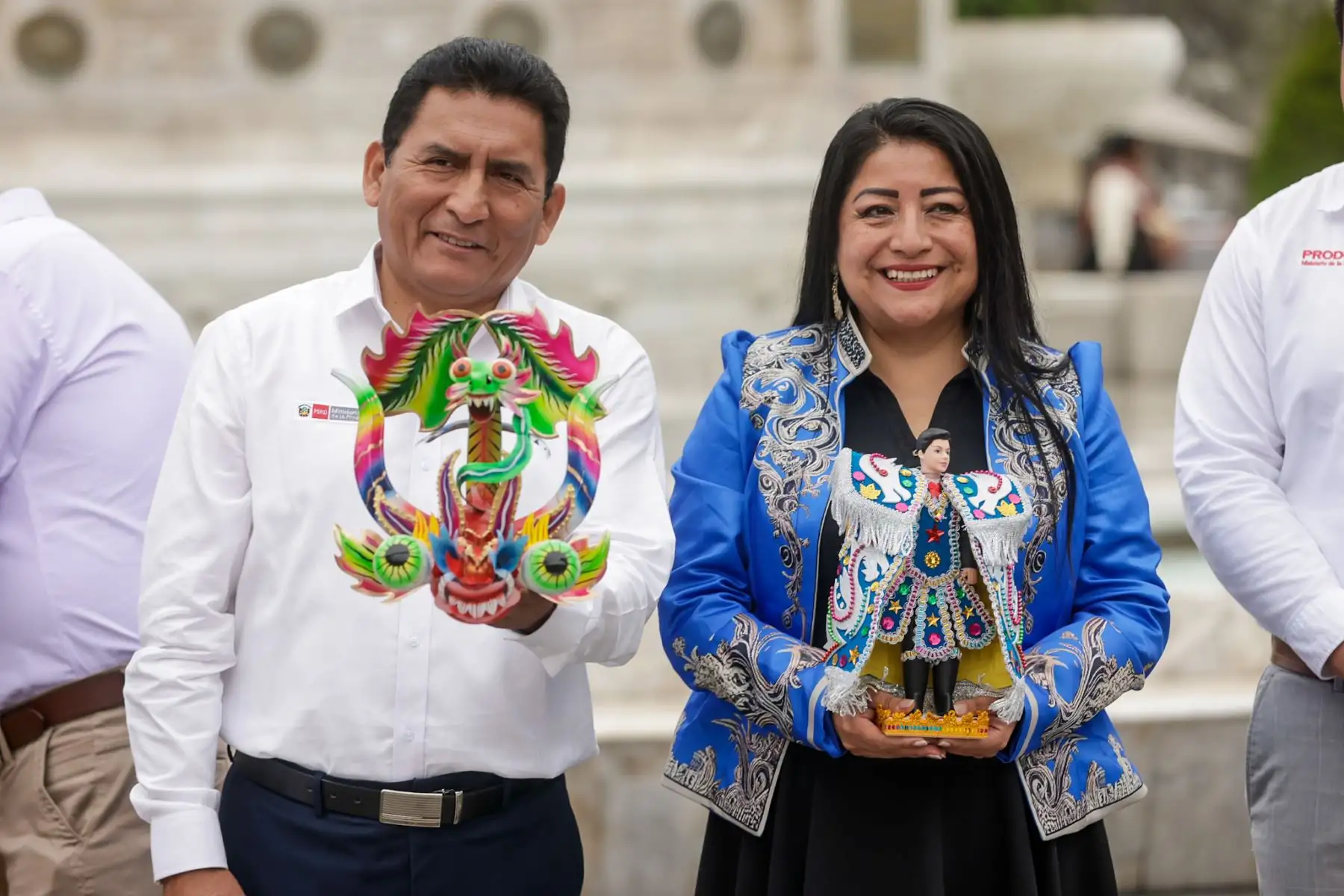El Ministerio de la Producción presentó oficialmente Perú Produce Expo Puno – Lima 2026, en una ceremonia encabezada por el ministro César Quispe Luján y que contó con la participación de la ministra de Economía, Denisse Miralles. La expo reunirá a más de 100 MYPE puneñas del 22 al 25 de enero en el Parque de la Exposición, fortalecidas con capacitaciones especializadas y acompañadas de presentaciones artísticas que resaltarán la riqueza cultural de la región. Foto: ANDINA/Luis Iparraguirre