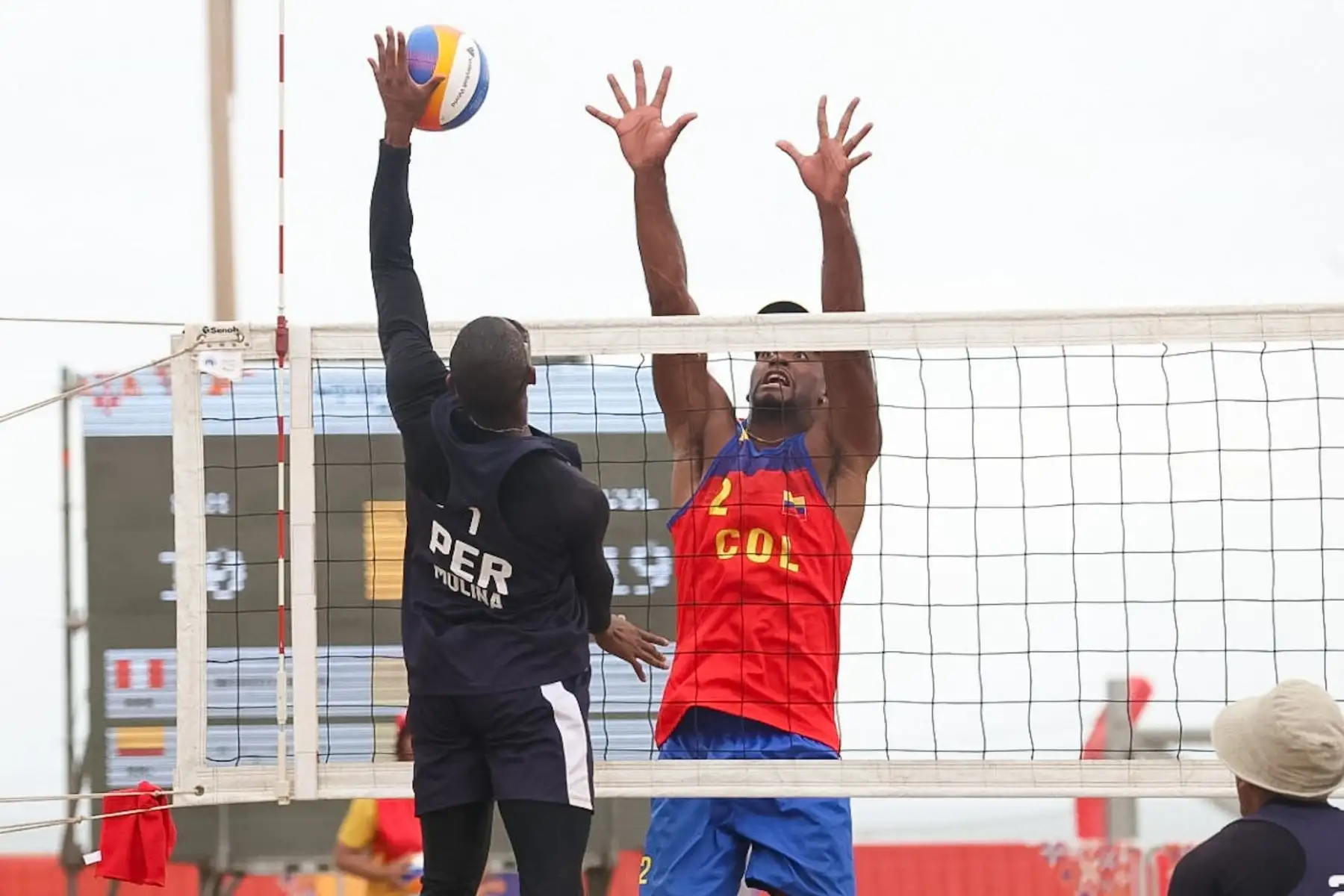 Selección peruana de vóley playa masculina se enfrenta Colombia en los Juegos Bolivarianos 2025.  Foto: ANDINA/Juan Carlos Guzmán