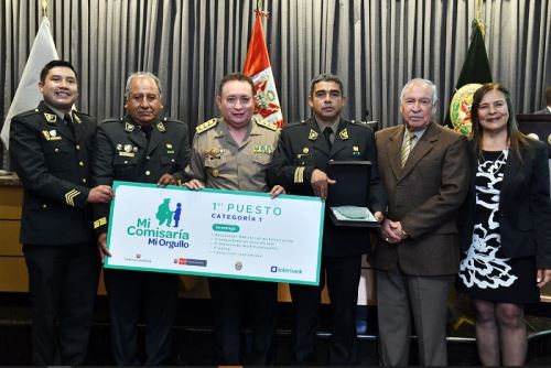 En esta edición se evaluaron las iniciativas de 200 comisarías de todo el país. Fotos: Miininter